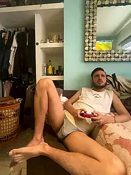 Alexitho25 online show from March 15, 9:10 pm