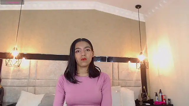 SaraaTylor online show from September 13, 8:08 pm