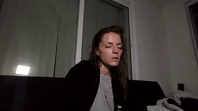 LaylaRainVIP online show from September 12, 8:25 am