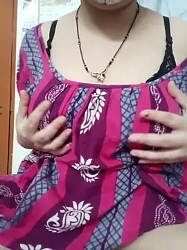 indiancouple659 online show from May 9, 7:24 am