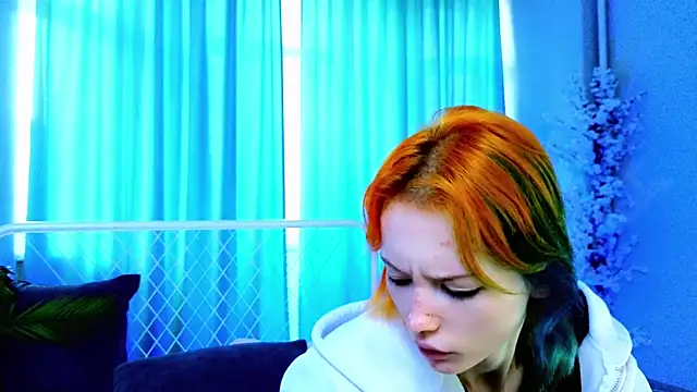 Kiara Dream online show from July 14, 2:05 am