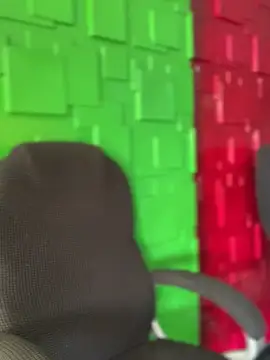 Snapshot of Linda_LS chatting on October 31, 1:34 pm Linda LS online show from October 31, 1:34 pm