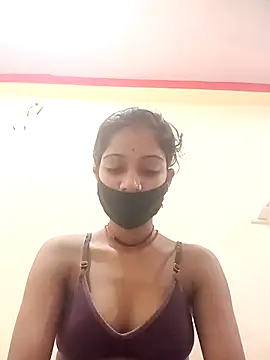 Snapshot of Basanti_143 chatting on September 22, 11:29 pm Basanti 143 online show from September 22, 11:29 pm