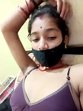 Snapshot of Basanti_143 chatting on October 25, 3:47 am Basanti 143 online show from October 25, 3:47 am