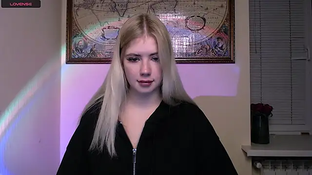 AliceHotty  online show from November 3, 7:42 am