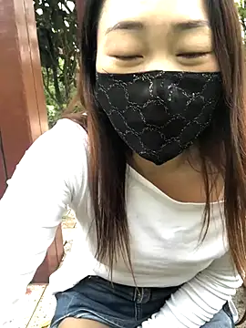 Snapshot of hhouq936 chatting on September 12, 2:00 am hhouq936 online show from September 12, 2:00 am