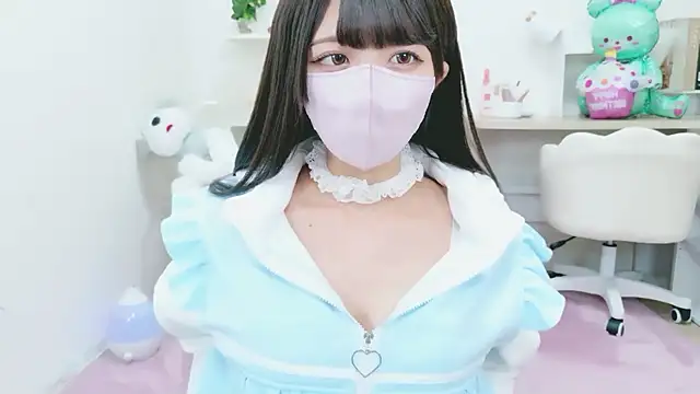 Reina Fcup online show from November 10, 11:42 am