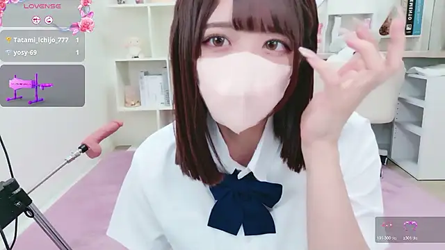 Snapshot of Reina_Fcup chatting on February 18, 11:39 am Reina Fcup online show from February 18, 11:39 am