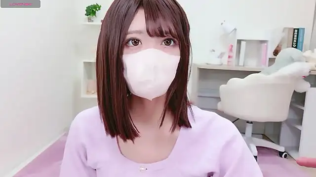 Snapshot of Reina_Fcup chatting on March 26, 4:40 am Reina Fcup online show from March 26, 4:40 am