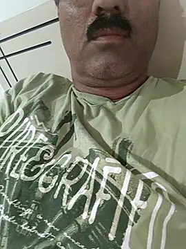 moonflower25 online show from October 14, 6:20 pm