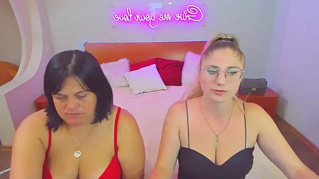 Your Exstasy online show from September 17, 8:05 am