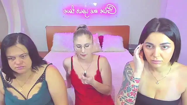 Your Exstasy online show from October 22, 10:59 am