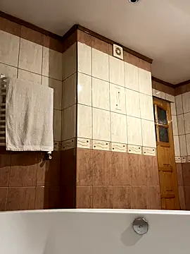 Emilia Mausi online show from October 19, 6:19 pm