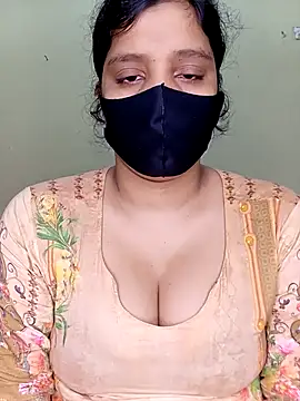 Rose-luckey online show from April 29, 8:04 pm