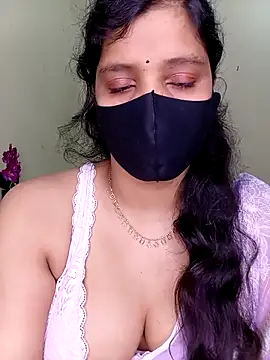 Rose-luckey online show from April 30, 9:08 pm