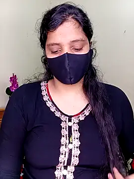 Rose-luckey online show from May 1, 1:37 pm