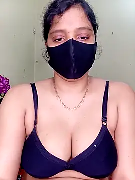 Rose-luckey online show from May 8, 1:38 pm