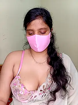 Rose-luckey online show from May 12, 2:14 pm