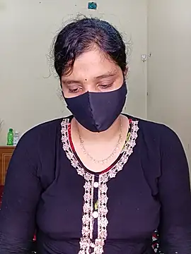 Rose-luckey online show from May 18, 2:23 pm