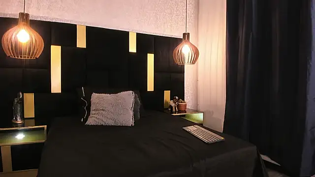 Lucio  Fox online show from March 18, 11:46 am