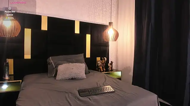 Snapshot of Lucio__Fox chatting on May 22, 12:11 pm Lucio Fox online show from May 22, 12:11 pm