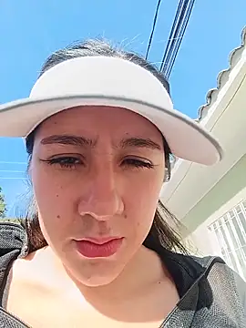 CAROLINE  07 online show from June 17, 12:18 pm