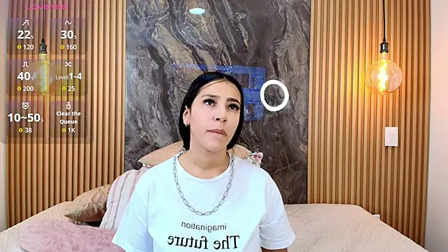 Alana-Jones online show from November 11, 2:39 pm