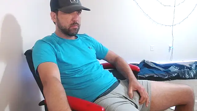 TypicalDepot5 online show from October 16, 2:23 am