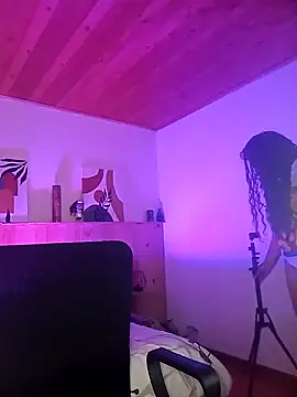 IVONNE COLLINS33 online show from March 5, 11:34 pm