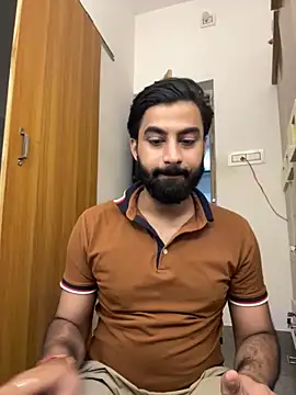 hottestboy03 online show from October 24, 6:43 am