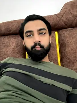 hottestboy03 online show from November 4, 8:02 am