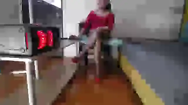 LADY-IN-BLACK online show from October 2, 3:52 pm