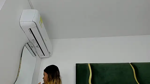 Snapshot of noa_roseasm chatting on July 25, 9:01 pm noa roseasm online show from July 25, 9:01 pm