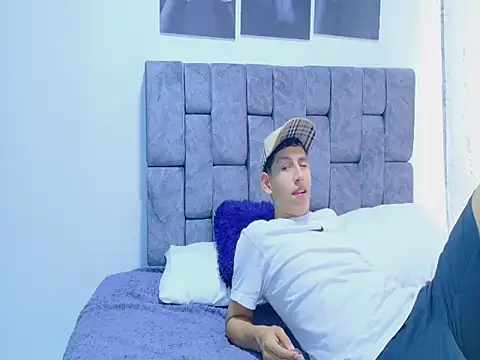 Felipe Gonzales online show from September 24, 7:06 pm