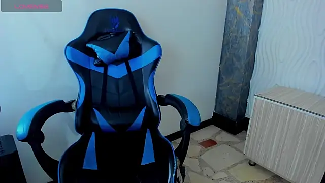 Snapshot of greiccy_20 chatting on September 19, 4:40 pm greiccy 20 online show from September 19, 4:40 pm