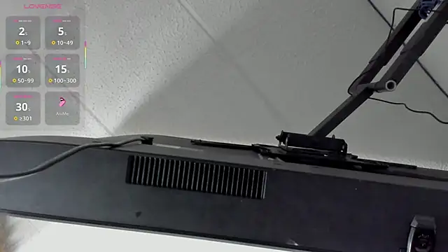 Snapshot of greiccy_20 chatting on October 13, 5:18 am greiccy 20 online show from October 13, 5:18 am