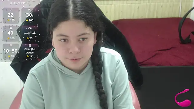 Snapshot of greiccy_20 chatting on October 21, 4:46 am greiccy 20 online show from October 21, 4:46 am