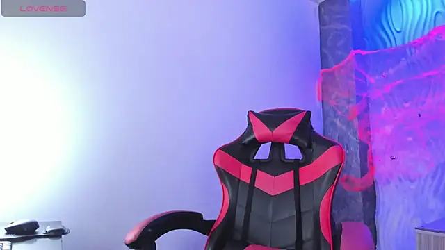 Snapshot of greiccy_20 chatting on October 28, 4:16 am greiccy 20 online show from October 28, 4:16 am