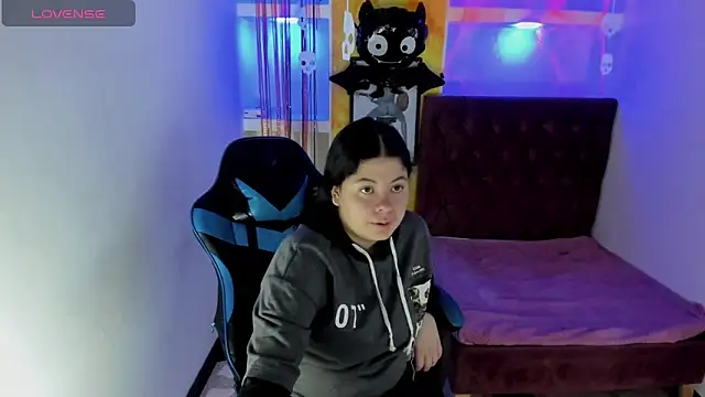 Snapshot of greiccy_20 chatting on October 30, 3:52 am greiccy 20 online show from October 30, 3:52 am