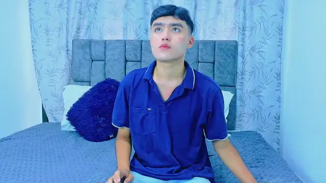 Camilo fire18 online show from October 3, 12:35 pm