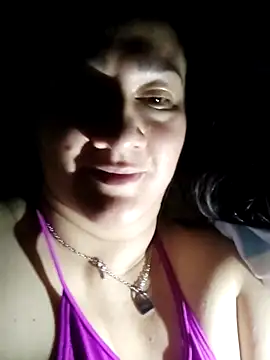 Aisha manzur online show from December 20, 3:13 am