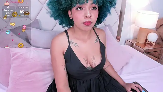 Snapshot of momo_ayasse chatting on September 12, 9:15 pm momo ayasse online show from September 12, 9:15 pm