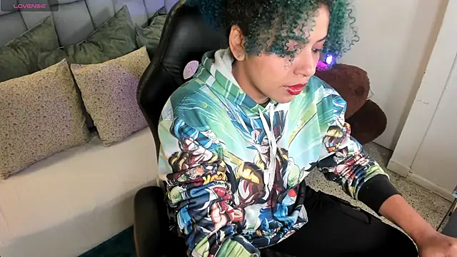 Snapshot of momo_ayasse chatting on September 20, 12:39 pm momo ayasse online show from September 20, 12:39 pm