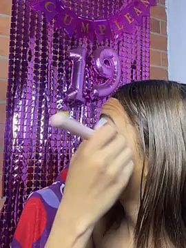 Snapshot of yumi_hanna chatting on September 14, 7:57 pm yumi hanna online show from September 14, 7:57 pm