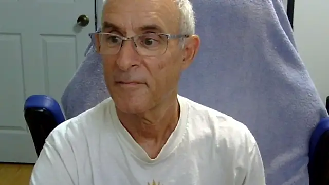 funone1999 online show from September 28, 12:16 am