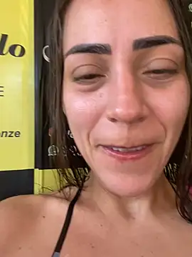 Snapshot of lucioliveira chatting on September 28, 2:33 pm lucioliveira online show from September 28, 2:33 pm