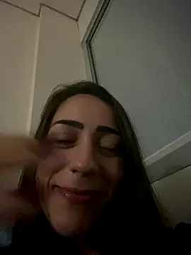 Snapshot of lucioliveira chatting on October 15, 5:51 am lucioliveira online show from October 15, 5:51 am