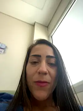 Snapshot of lucioliveira chatting on October 15, 6:19 pm lucioliveira online show from October 15, 6:19 pm