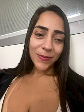 Snapshot of lucioliveira chatting on October 19, 1:17 am lucioliveira online show from October 19, 1:17 am