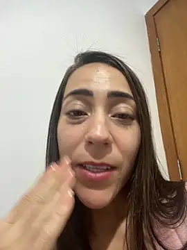 Snapshot of lucioliveira chatting on November 14, 2:49 pm lucioliveira online show from November 14, 2:49 pm